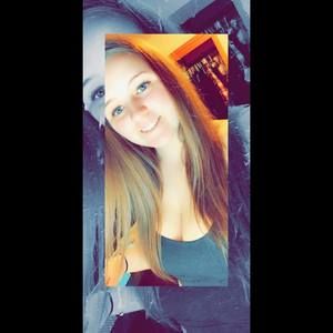 Meet your Posher, Katelyn